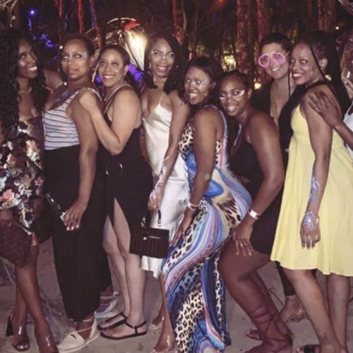 Group of girls, bachelorette party