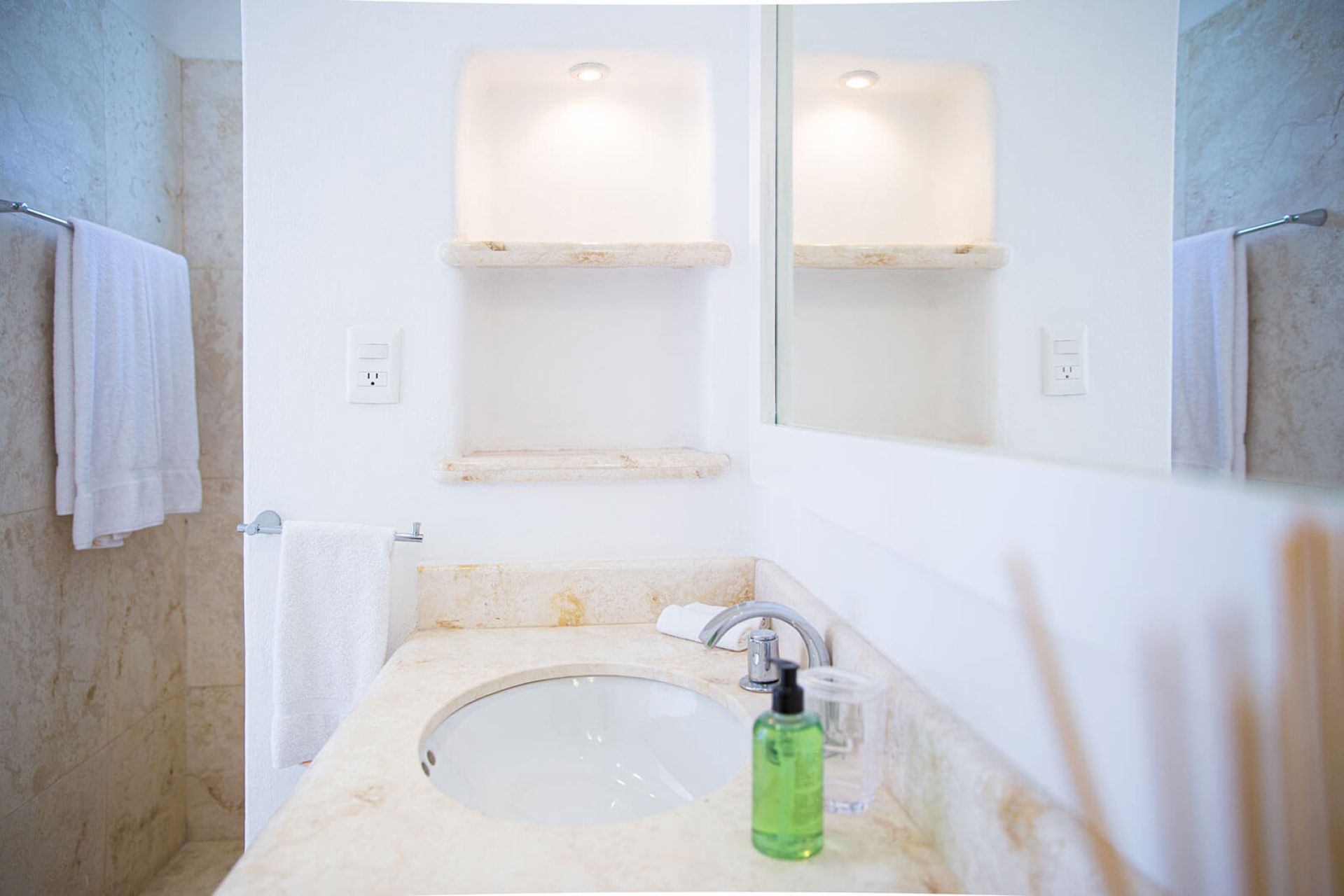 img_b406bdc750825830ec4f63a1aa89255c_0_1280_0_0_fit